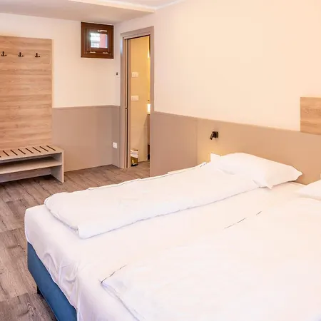 Olimpo 4* Garde