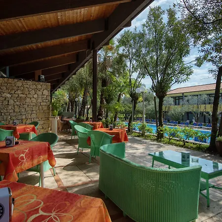 Olimpo 4* Garda (Verona)