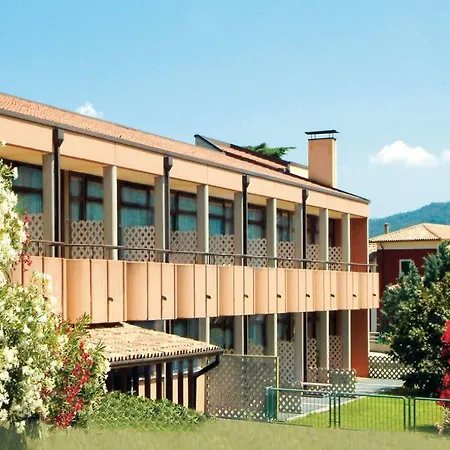 Olimpo Hotell 4*