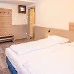 Olimpo 4* Garda (Verona)